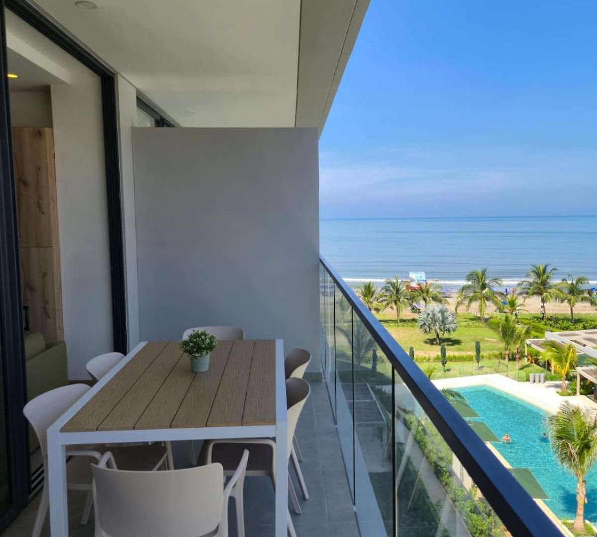 Moderno Con Vista Al Mar Y Piscinas 1 Habitación Con Balcón En Manzanillo,cartagena *